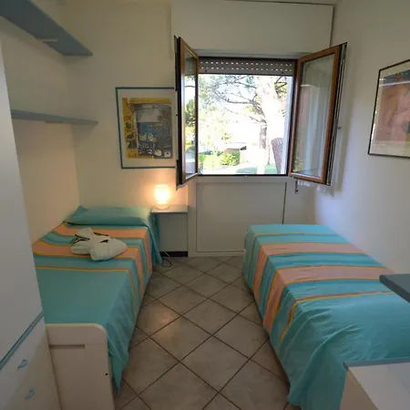 Lignano Pineta Flat *